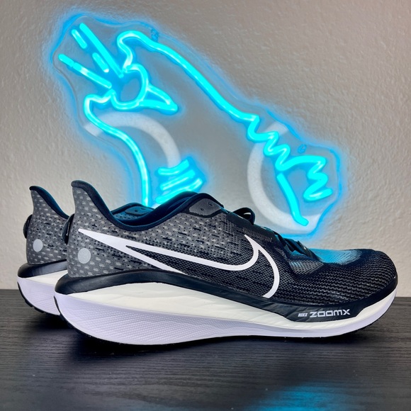 Nike Vomero 17 ZoomX Men’s Running Gym Training Shoes Sneakers Black White - 12 - Picture 4 of 7